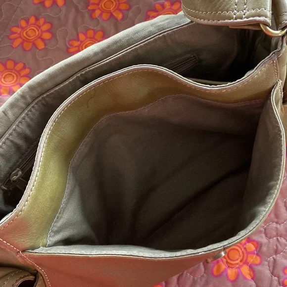 FOSSIL LEATHER BAG - Picture 6 of 10